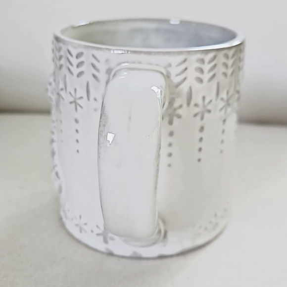 ANTHROPOLOGIE Monogram Christmas Stocking Mug White With Gold "A" 12 Oz NWOT - Picture 3 of 7